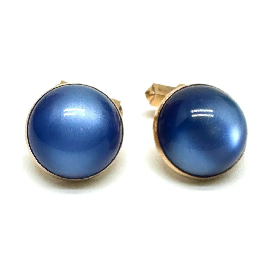 SWANK Vintage Blue Moonglow Lucite Dome Cuff Links in Goldtone